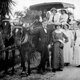 The Rice Family  Dillsmans Town, Wagonette Day.1912.