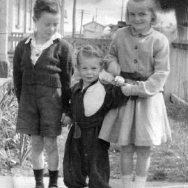 Ross rail settlement.ca.1956.