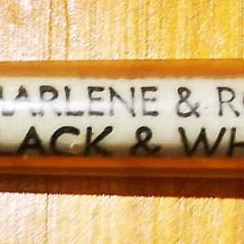 Black and White Hotel (Westport) pen