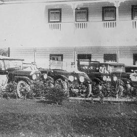 Service cars at Franz Joseph Hotel. Jim Kerr senior far right.