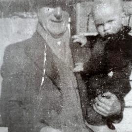 Peter Hasson of Taylorville