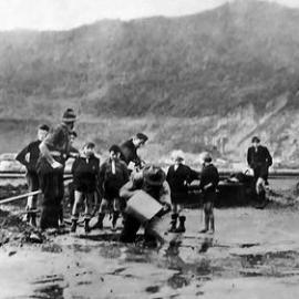 1929 Murchison Earthquake :  Damage in Greymouth.   - ALBUM -