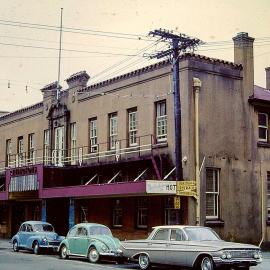 Revingtons Hotel, Greymouth.1966.