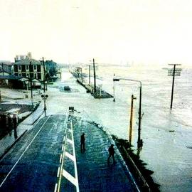 1988 flood,catalyst for the flood wall.