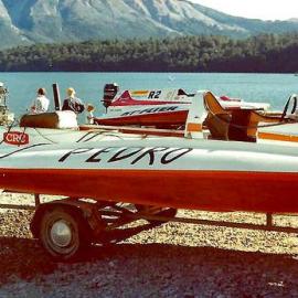 Barry Ords tunnel, Hy Flyer -  Record setting boat .1976.  - ALBUM -