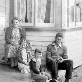 Butterworths of Woodpecker Bay *PHOTO ALBUM*