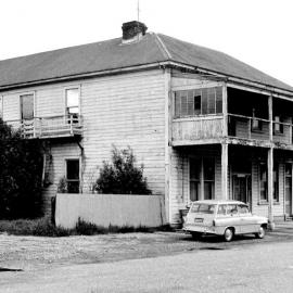 Dominion Hotel, Blackball .1966.
