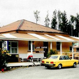 Lake Ianthe Tavern, at Pukekura, 1993