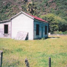 Old house possibly near Murchison