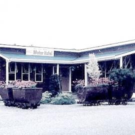 Seddonville Hotel, 1985.
