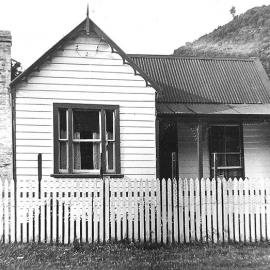 Lottie Boyle's house at the top of Broadway, Reefton. ca.1920's.