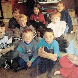 Boddytown School students preparing for the Country Music Festival.Aug.1999.