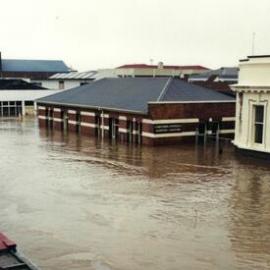 ALBUM - 1988 Greymouth Flood - Guinness Street.