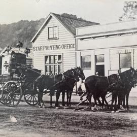Stagecoach in front of Star Printing Office, Greymouth