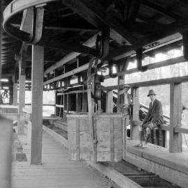 Coal bins, Blackball, 1906.