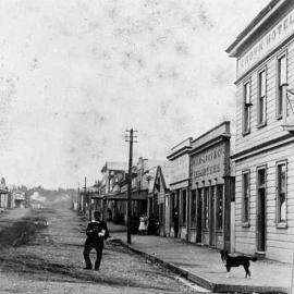 Looking along Bell Street, Kumara.ca. 1910.