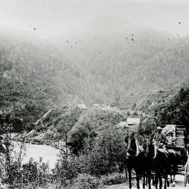 Newmans stage coach ascending School Hill at the Lyell