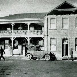 Albion Hotel, Westport just after the 1929 earthquake.