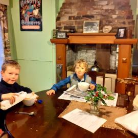 ALBUM - Photos of inside George Lindley`s home in Roa.