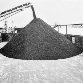 Loading Coal -  Greymouth. 1988.