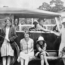 The Beck Family in Percy Beck`s Buick.
