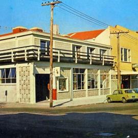 Postcard of Hotel Westland, Hokitika.