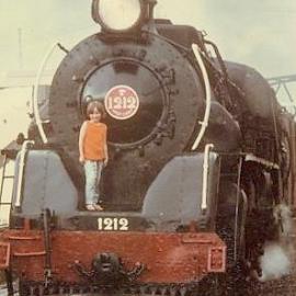 Vicki Sweetman on J 1212 .1968 *PHOTO ALBUM*