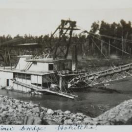 Rimu dredge, Hokitika