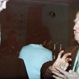 Les Gilmore - An expert at taking his thumb off. 