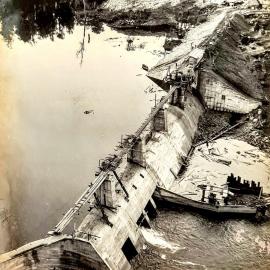 NEW ARNOLD DAM. 1932.