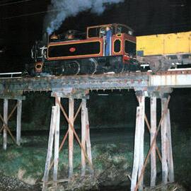  Engine W192 on the Paroa bridge, returning to Greymouth on 26 August 1990