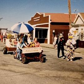  Xmas Parade,opposite the council Chambers,Tainui Street,Greymouth .1987.