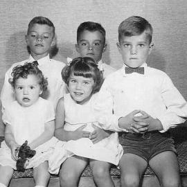 ALBUM - Photos of Gwen Reid ( Bennett/ Cust) family.