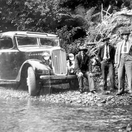 Karamea bus with Jones family from Auckland, driver Fred Hingston.