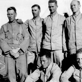 WEST COAST ARMY RECRUITS WORLD WAR 2 - Burnham Army Camp