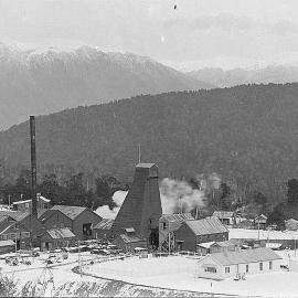 Mine and bowling green under snow,Waiuta.ca 1920-1933.