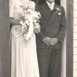 Scotty and Shirley Thompson`s wedding at Ruru.1951.