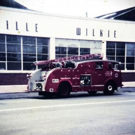 WHERE is this? I cannot recall the building here on the West Coast.