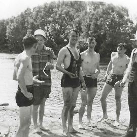 Picnic day out at Kokiri.ca.1950.