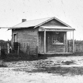 Mrs Robins' store at Little Whanganui.