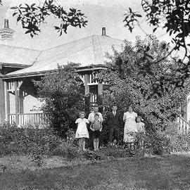 French family of Waiuta, Cobden *PHOTO ALBUM*