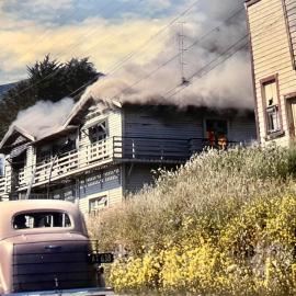 Pub at Wallsend, on fire, 1963