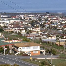 Elevated view of Hokitika from the cemetery, 1988