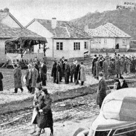 Tenants occupy new State homes at Cobden.1938.