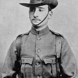 Lieutenant Richard John Seddon, the Premier's son, who went to South Africa.1900.