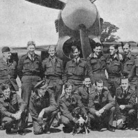 Squadron Leader D.J. Scott,of Greymouth with pilots and ground crew of a New Zealand Typhoon squadron with the Royal Air Force. 1943.