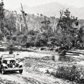 A scene on the road between Westport and the Fox River.1930.