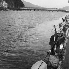 Whitebaiting, Grey River. ca 1930`s.