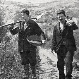 Solving their own problems of unemployment - off to their claim to start the days work.West Coast.1932. 