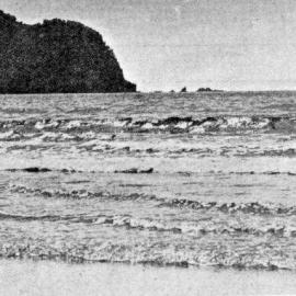 A boat coming in to the beach from the Public Works launch out in Jackson Bay.1938.